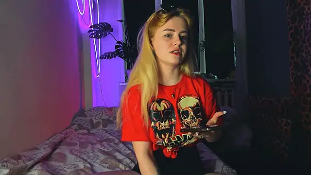 Snapshot of Alexa_Pirs chatting on March 2025 02:36:01 PM Alexa Pirs online show from March 2025 02:36:01 PM