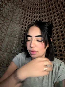 Snapshot of Scarlett-LS chatting on October 2025 03:58:02 AM Scarlett-LS online show from October 2025 03:58:02 AM