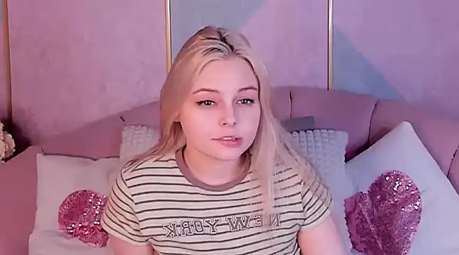 CLAIRE VOGT online show from February 2025 08:53:02 PM