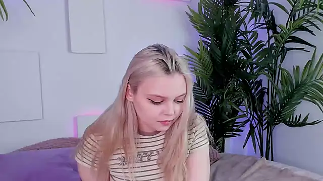 CLAIRE VOGT online show from March 2025 08:59:01 AM