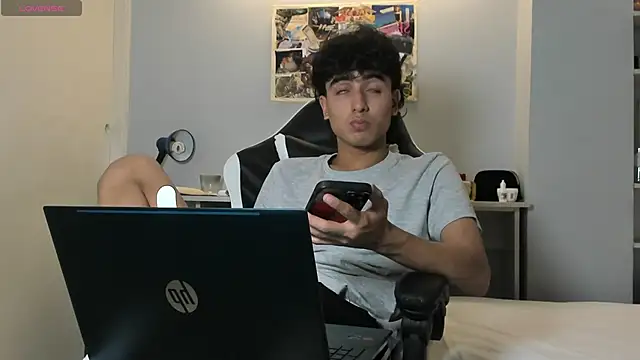 Snapshot of salvatore_montt chatting on March 2025 12:50:02 AM salvatore montt online show from March 2025 12:50:02 AM