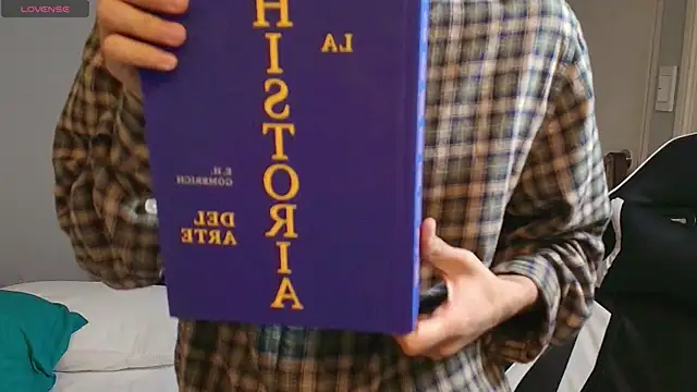 Snapshot of salvatore_montt chatting on March 2025 04:43:02 AM salvatore montt online show from March 2025 04:43:02 AM