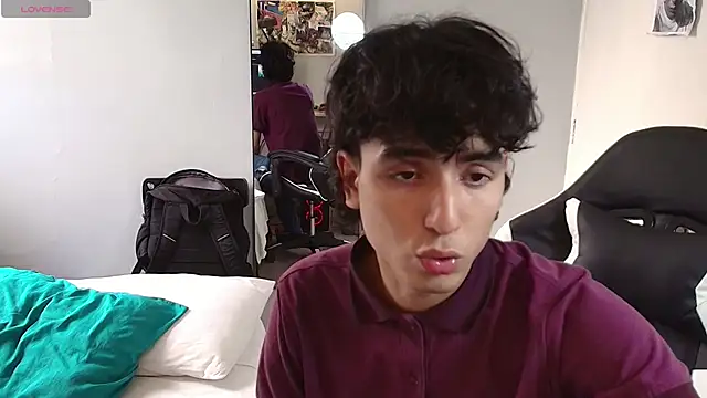 Snapshot of salvatore_montt chatting on March 2025 09:56:01 PM salvatore montt online show from March 2025 09:56:01 PM