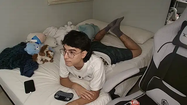 Snapshot of salvatore_montt chatting on September 2025 01:17:02 AM salvatore montt online show from September 2025 01:17:02 AM