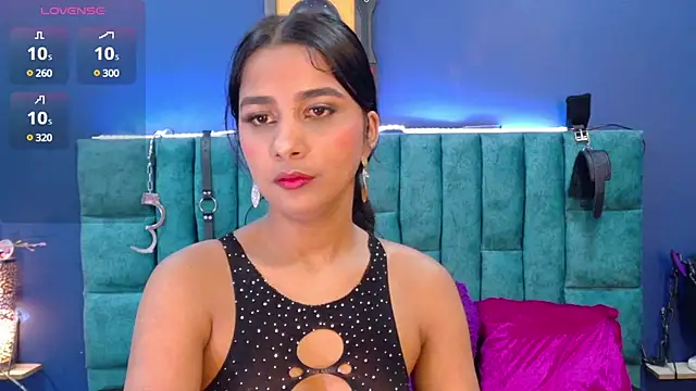 MariamLaraa online show from March 2025 02:44:01 PM