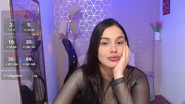 Lana Pearce online show from September 2025 02:31:02 PM