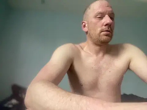 Snapshot of Krzysiekg123 chatting on February 2025 08:06:02 AM Krzysiekg123 online show from February 2025 08:06:02 AM