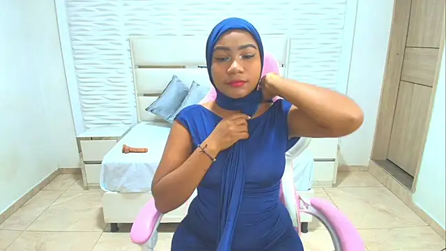 Snapshot of Zafira_kazenn chatting on February 2025 02:09:02 AM Zafira kazenn online show from February 2025 02:09:02 AM