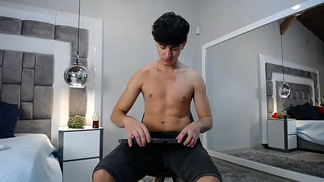 DrakeCollinss online show from February 2025 11:10:02 PM