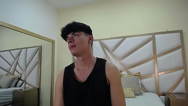 DrakeCollinss online show from March 2025 07:58:02 PM
