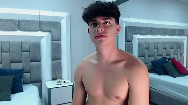 DrakeCollinss online show from March 2025 07:31:01 PM