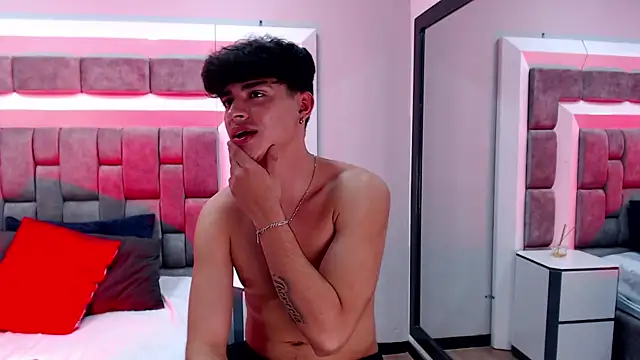 DrakeCollinss online show from March 2025 01:53:02 AM