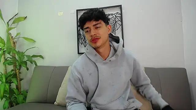 DrakeCollinss online show from September 2025 12:10:02 PM