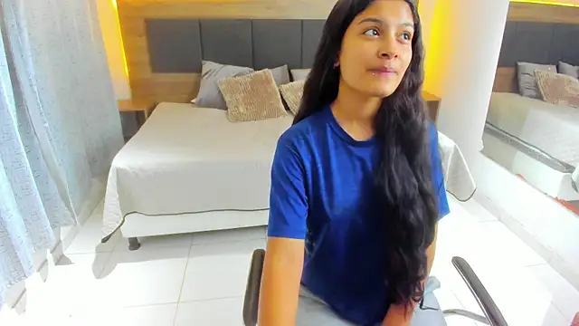gaby fosterr online show from March 2025 07:31:01 PM