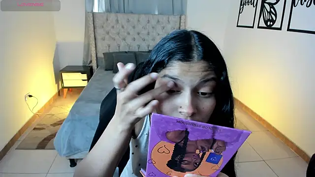 gaby fosterr online show from September 2025 08:53:01 PM