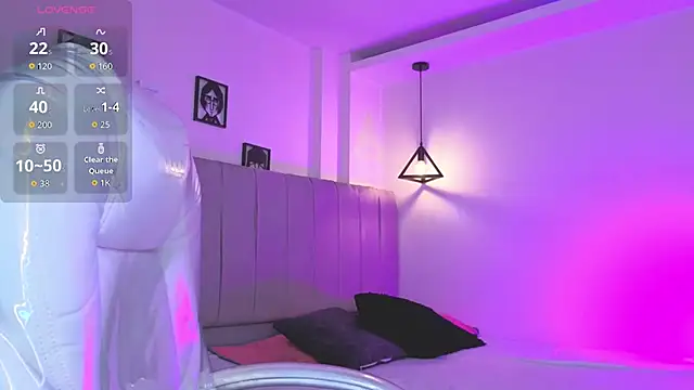 Snapshot of Miller_Vanessa_ chatting on October 2025 08:39:02 PM Miller Vanessa online show from October 2025 08:39:02 PM