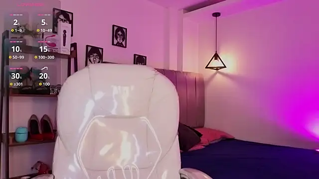 Snapshot of Miller_Vanessa_ chatting on November 2025 08:32:01 PM Miller Vanessa online show from November 2025 08:32:01 PM