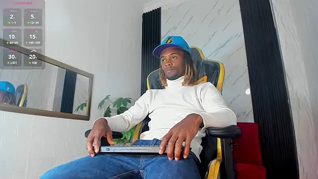 LooganX online show from February 2025 12:16:02 PM