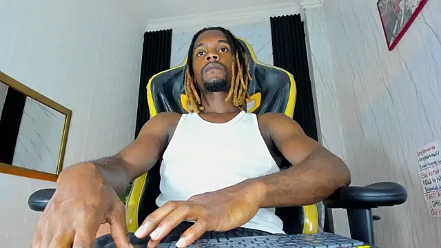 LooganX online show from March 2025 04:41:01 PM
