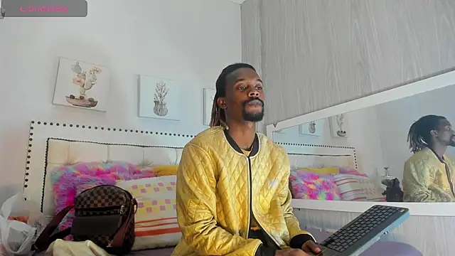 LooganX online show from September 2025 04:55:02 AM
