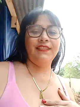 promiscuous-indecent-momm online show from February 2025 01:48:01 PM