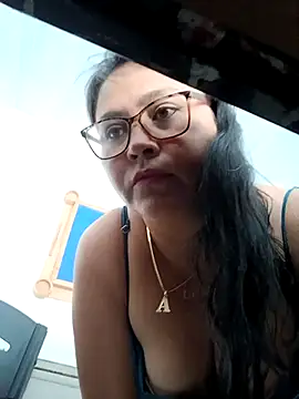 promiscuous-indecent-momm online show from March 2025 04:03:02 PM