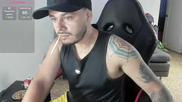 Snapshot of ragnar_lothbrok777 chatting on October 2025 07:11:02 PM ragnar lothbrok777 online show from October 2025 07:11:02 PM