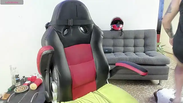 Snapshot of ragnar_lothbrok777 chatting on October 2025 08:18:01 PM ragnar lothbrok777 online show from October 2025 08:18:01 PM