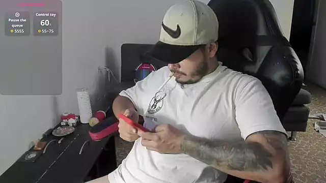 Snapshot of ragnar_lothbrok777 chatting on October 2025 08:20:01 PM ragnar lothbrok777 online show from October 2025 08:20:01 PM