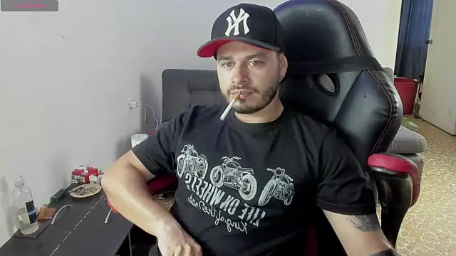 Snapshot of ragnar_lothbrok777 chatting on October 2025 08:32:01 PM ragnar lothbrok777 online show from October 2025 08:32:01 PM