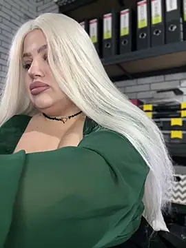 Eliaden online show from October 2025 02:43:02 AM