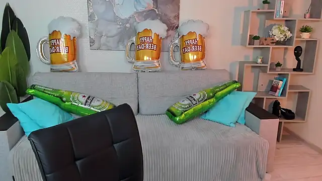 GabriellaMays online show from October 2025 05:13:01 AM