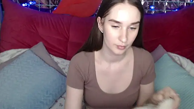 Margarettii online show from March 2025 04:56:02 PM