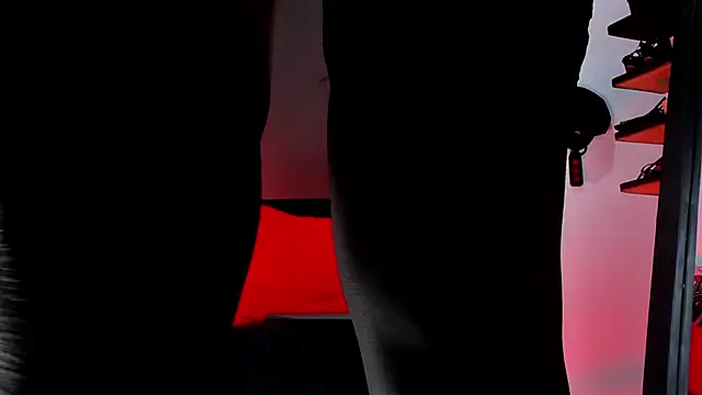 Snapshot of Aleshkastone chatting on November 2025 03:54:01 PM Aleshkastone online show from November 2025 03:54:01 PM