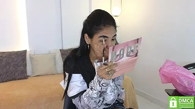 Snapshot of Lana_Starlett chatting on October 2025 03:53:01 AM Lana Starlett online show from October 2025 03:53:01 AM