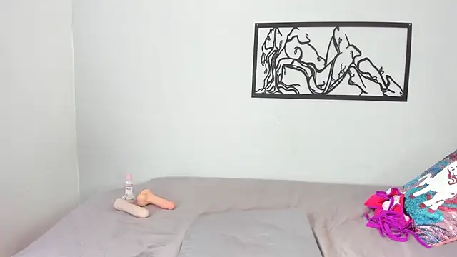 Snapshot of karina-lopez chatting on October 2025 02:30:02 PM karina-lopez online show from October 2025 02:30:02 PM