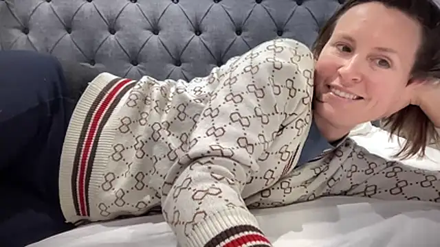 eatmypie69 online show from October 2025 07:58:02 PM