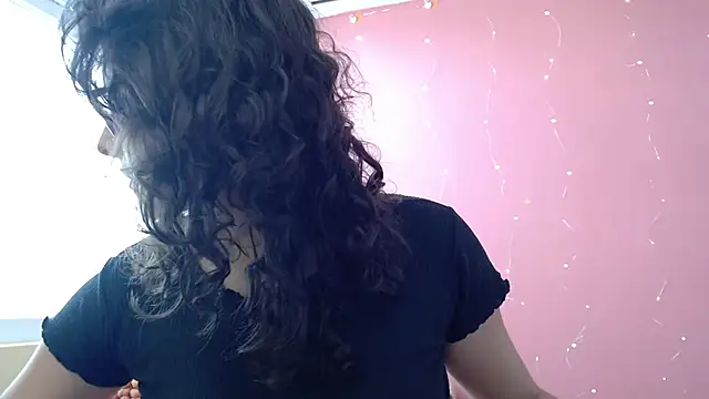 Snapshot of morahaze chatting on December 2024 06:29:01 PM morahaze online show from December 2024 06:29:01 PM