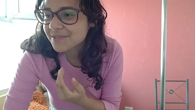 Snapshot of morahaze chatting on January 2025 05:48:01 PM morahaze online show from January 2025 05:48:01 PM