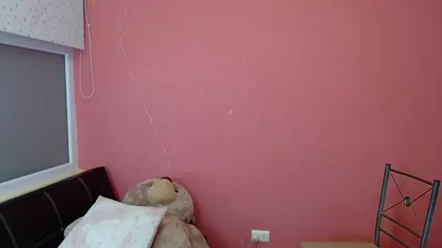 Snapshot of morahaze chatting on February 2025 12:41:01 AM morahaze online show from February 2025 12:41:01 AM