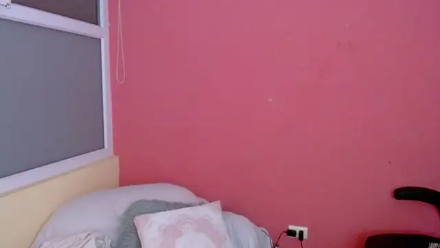 Snapshot of morahaze chatting on September 2025 02:13:02 AM morahaze online show from September 2025 02:13:02 AM