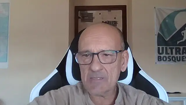 llopaco online show from November 2025 10:37:01 AM