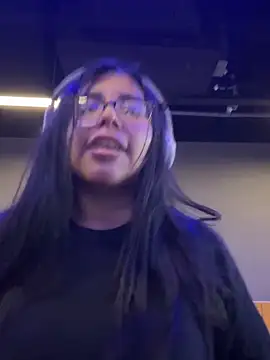 Snapshot of Karla_Stein2025 chatting on November 2025 02:29:02 PM Karla Stein2025 online show from November 2025 02:29:02 PM