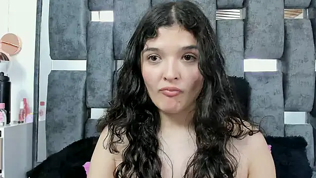 ARTEMISAKIM online show from October 2025 03:33:01 PM