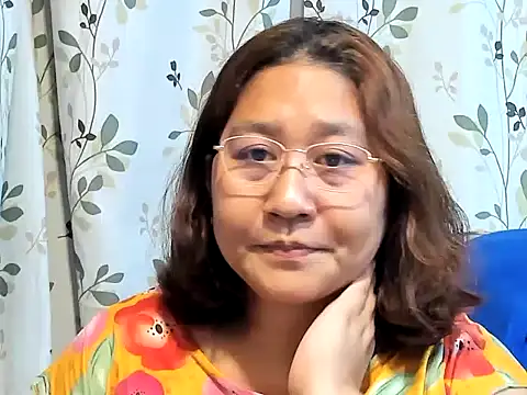 Snapshot of hotchubby88 chatting on September 2025 06:17:02 AM hotchubby88 online show from September 2025 06:17:02 AM