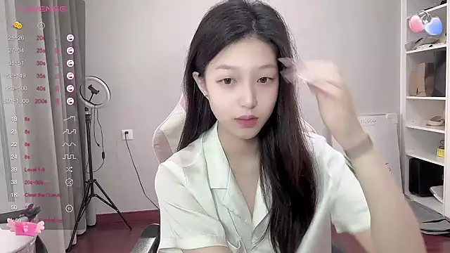 YaYa-521 online show from September 2025 02:27:02 PM