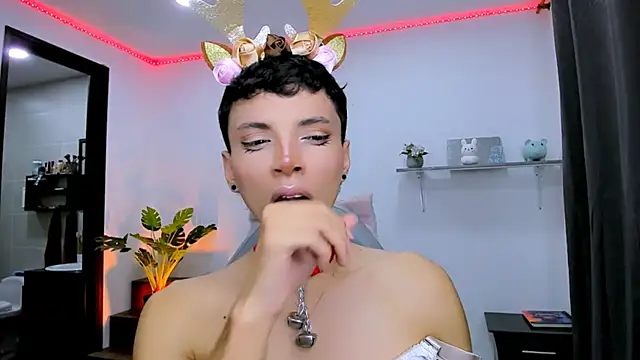 Snapshot of nilam_valker chatting on October 2025 11:58:02 PM nilam valker online show from October 2025 11:58:02 PM