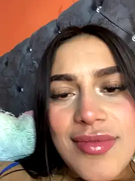 Emily sharlot online show from November 2025 09:20:01 AM