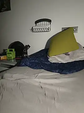 Miss candymandy online show from October 2025 02:31:01 AM