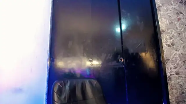 Iris Gill online show from October 2025 03:04:01 AM